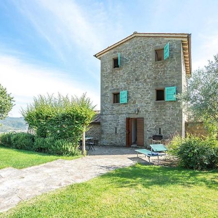 2 Bedroom Lovely Home In Loro Ciuffenna Buitenkant foto
