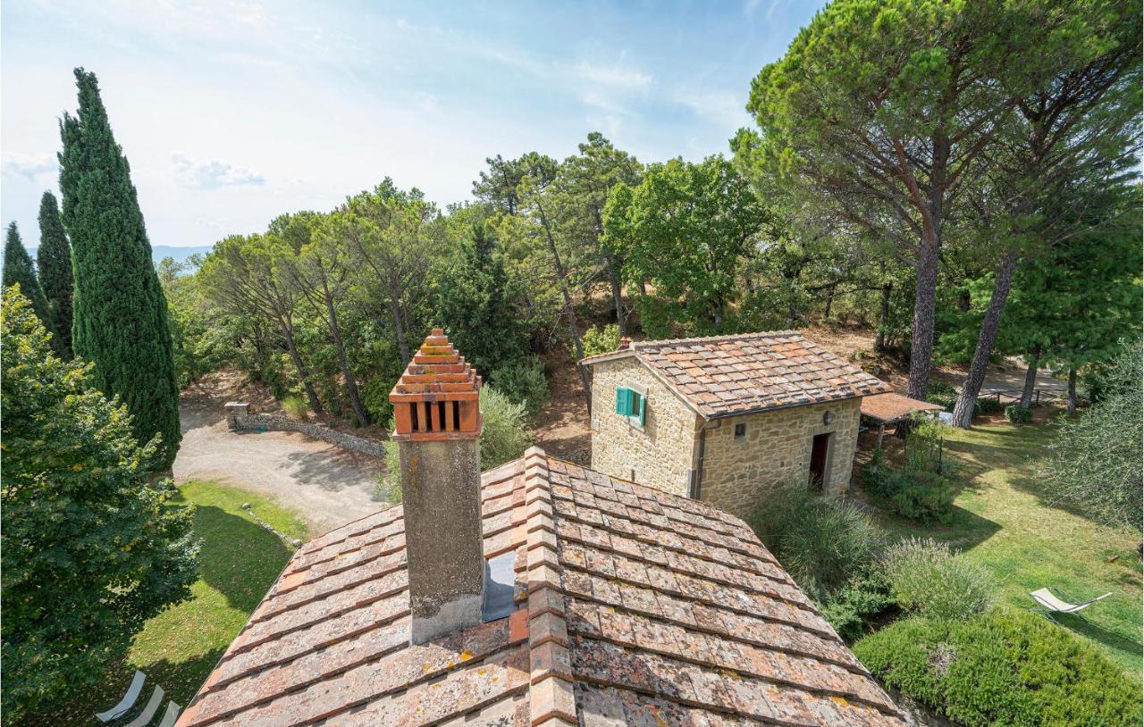 2 Bedroom Lovely Home In Loro Ciuffenna Buitenkant foto