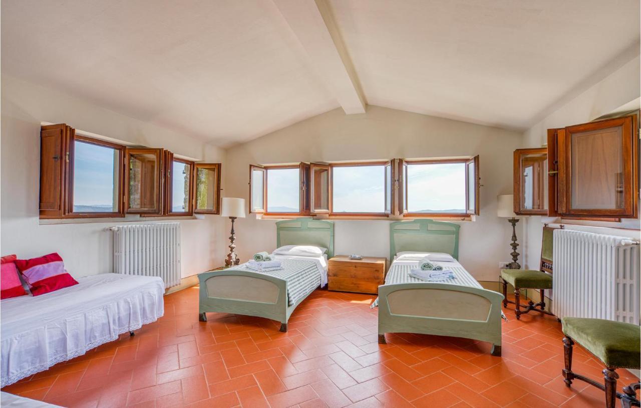 2 Bedroom Lovely Home In Loro Ciuffenna Buitenkant foto