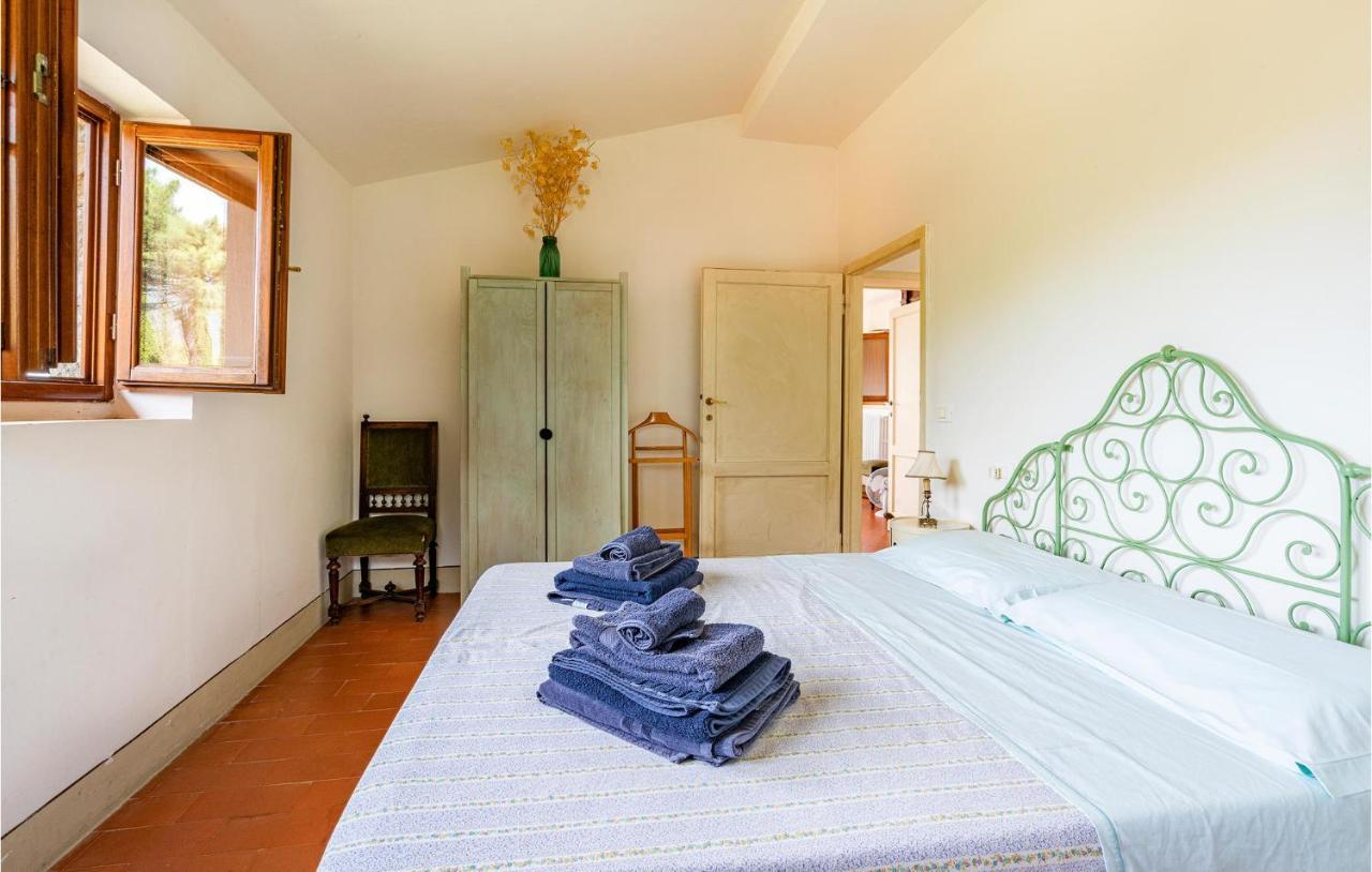 2 Bedroom Lovely Home In Loro Ciuffenna Buitenkant foto