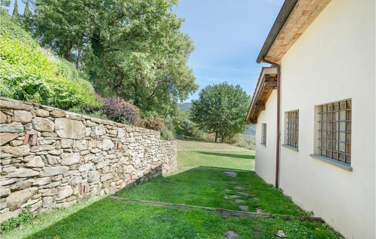 2 Bedroom Lovely Home In Loro Ciuffenna Buitenkant foto